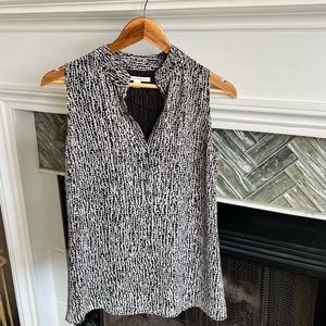 Vintage BANANA REPUBLIC Beautiful SLEEVELESS BLOUSE 8